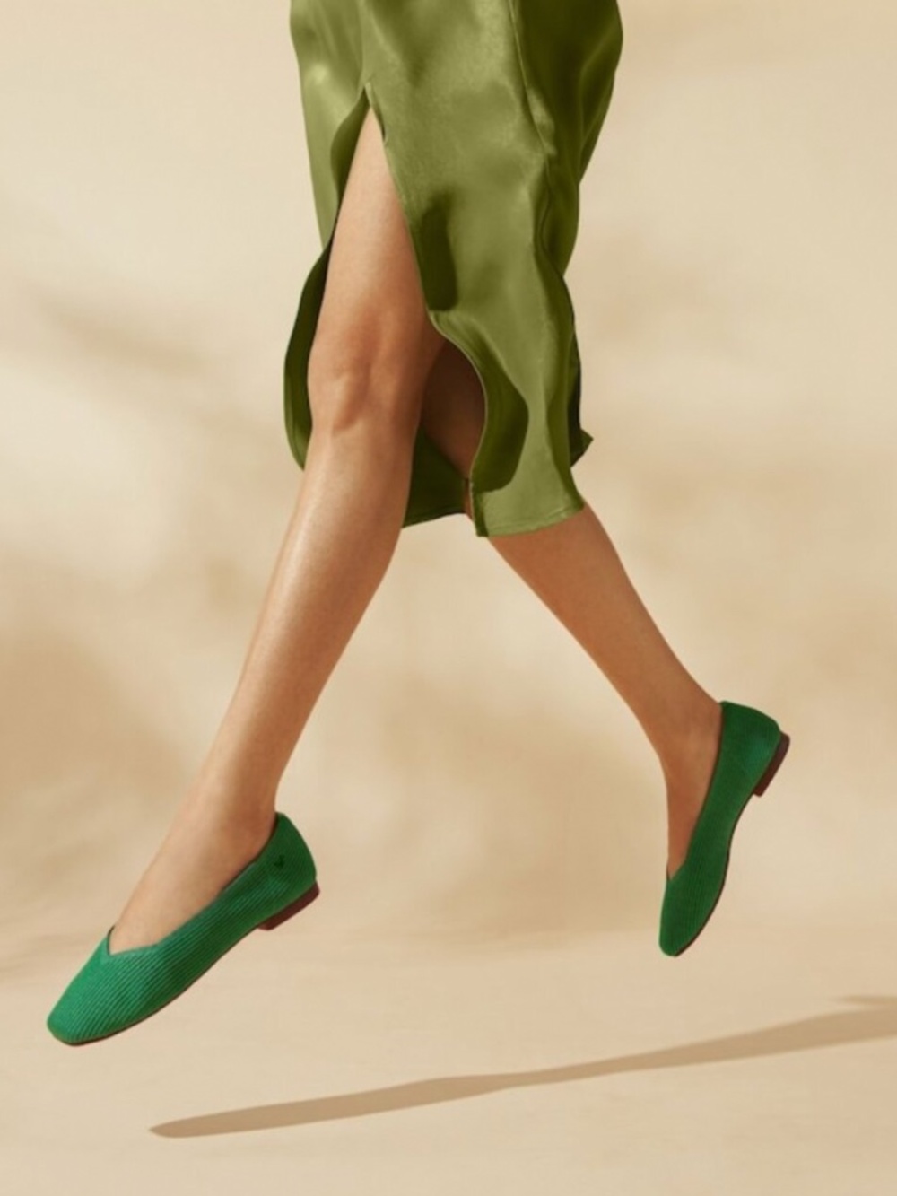 VIVAIA Margot 2.0 Square Toe V Cut Flats Ribbed Washable Knit Emerald Green